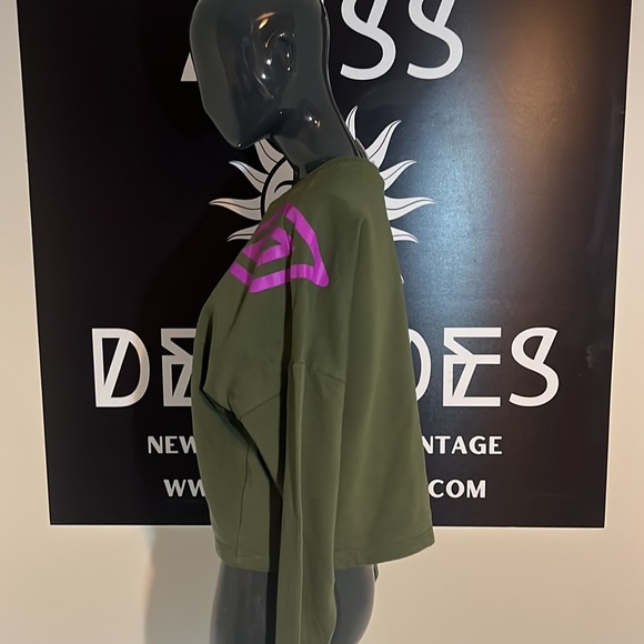 Umbro crop jumper size 12 - Picture 4 of 6